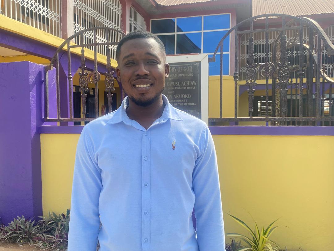 SirDerrick Smile SirDerrick Smile